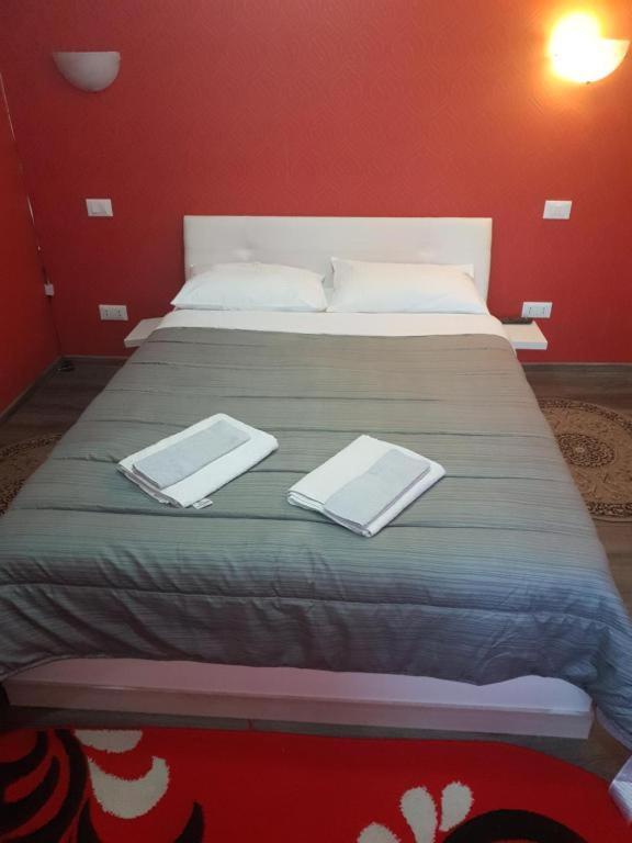 La Zinculescu Hotel Albestii Paminteni Kültér fotó